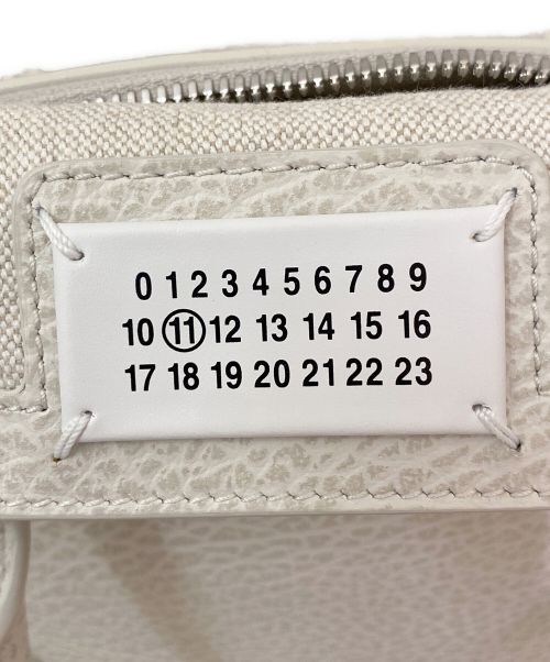 Maison Margiela（メゾンマルジェラ）Maison Margiela (メゾンマルジェラ) 5AC MICRO BAG ホワイト サイズ:マイクロの古着・服飾アイテム