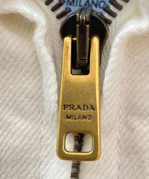 PRADA（プラダ）PRADA (プラダ) クロップドデニムジャケット ホワイト サイズ:38の古着・服飾アイテム