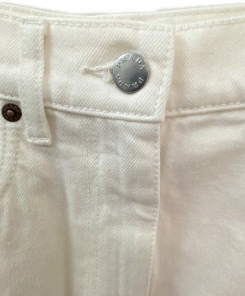 PRADA（プラダ）PRADA (プラダ) ハイライズデニムミニスカート  ホワイト サイズ:38の古着・服飾アイテム