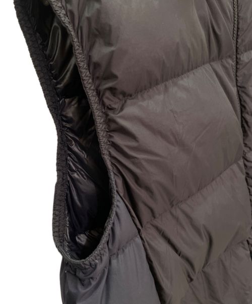 MONCLER（モンクレール）MONCLER (モンクレール) ALMAZ/ダウンベスト ネイビー×ブラック サイズ:2の古着・服飾アイテム