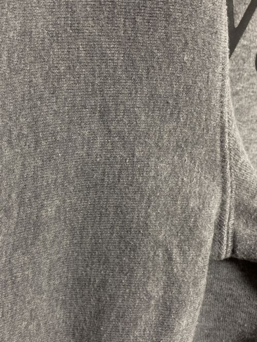 LOUIS VUITTON（ルイ ヴィトン）LOUIS VUITTON (ルイ ヴィトン) NIGO (二ゴー) スクエアードLVスウェット グレー サイズ:Lの古着・服飾アイテム