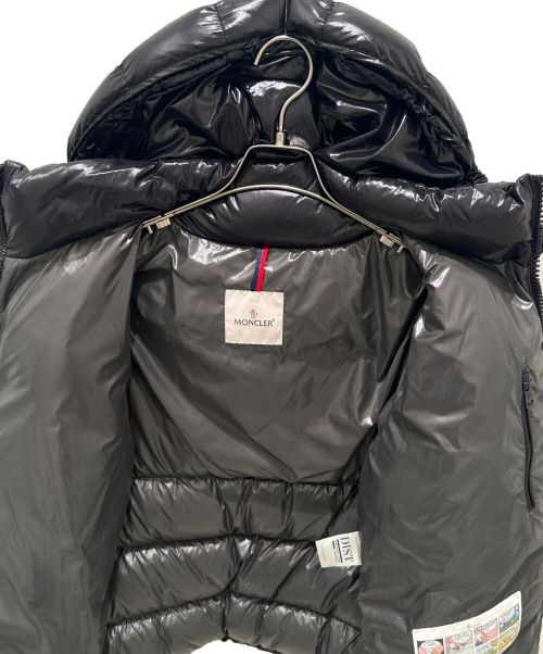 MONCLER（モンクレール）MONCLER (モンクレール) MAYA/ダウンジャケット ブラック サイズ:4の古着・服飾アイテム
