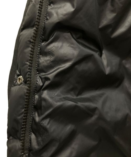 MONCLER（モンクレール）MONCLER (モンクレール) HERMIFUR/ダウンコート ブラックの古着・服飾アイテム