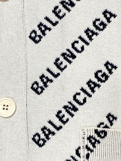 BALENCIAGA（バレンシアガ）BALENCIAGA (バレンシアガ) ロゴカーディガン ベージュ サイズ:Lの古着・服飾アイテム
