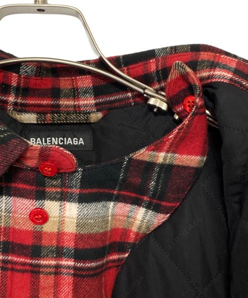 BALENCIAGA（バレンシアガ）BALENCIAGA (バレンシアガ) オーバーサイズチェックキルティングブルゾン レッド×ブラック サイズ:38の古着・服飾アイテム