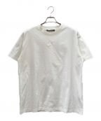 LOUIS VUITTONルイ ヴィトン）の古着「Embossed LV T-Shirt エンボス LV Tシャツ」｜ホワイト