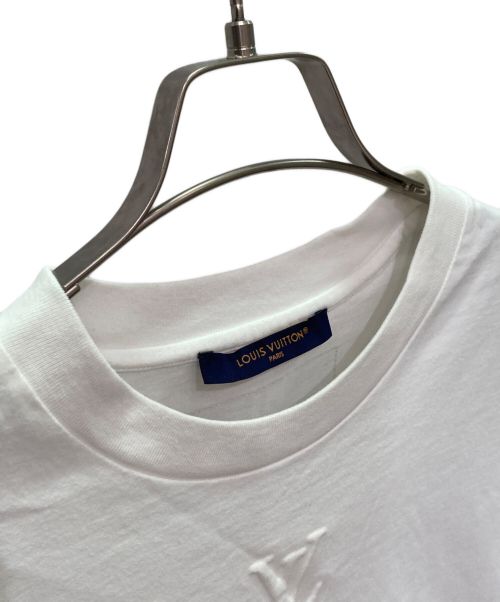 LOUIS VUITTON（ルイ ヴィトン）LOUIS VUITTON (ルイ ヴィトン) Embossed LV T-Shirt エンボス LV Tシャツ  ホワイト サイズ:Mの古着・服飾アイテム