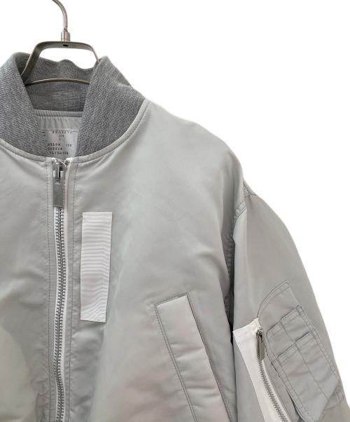 sacai（サカイ）sacai (サカイ) ナイロンツイルショートブルゾン ライトグレー サイズ:3の古着・服飾アイテム
