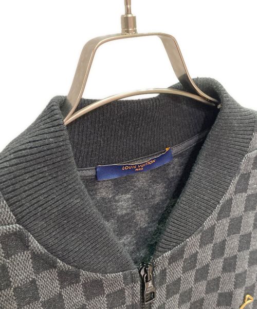 LOUIS VUITTON（ルイ ヴィトン）LOUIS VUITTON (ルイ ヴィトン) 21AW XL damier-jacquard-zip-through-bomber  ダミエジャカードジップスルーボンバー グレー サイズ:XLの古着・服飾アイテム