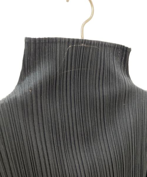 PLEATS PLEASE（プリーツプリーズ）PLEATS PLEASE (プリーツプリーズ) ハイネックプリーツカットソー ブラック サイズ:3の古着・服飾アイテム