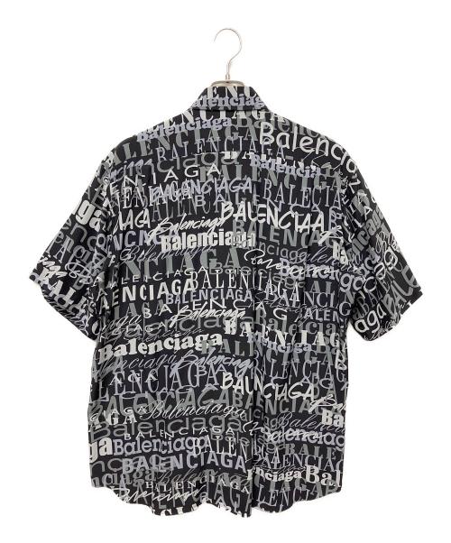 BALENCIAGA（バレンシアガ）BALENCIAGA (バレンシアガ) オーバーサイズロゴ総柄半袖シャツ ブラック サイズ:38の古着・服飾アイテム