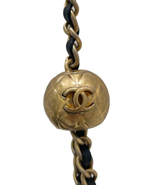 CHANEL（シャネル）CHANEL (シャネル) マトラッセ20/ココボールチェーンショルダーバッグ ブラック×ゴールド サイズ:20　　の古着・服飾アイテム