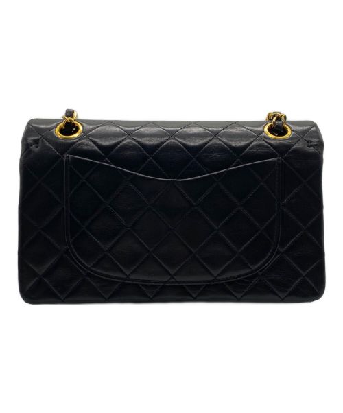 CHANEL（シャネル）CHANEL (シャネル) Wフラップチェーンショルダーバッグ ブラック サイズ:23の古着・服飾アイテム