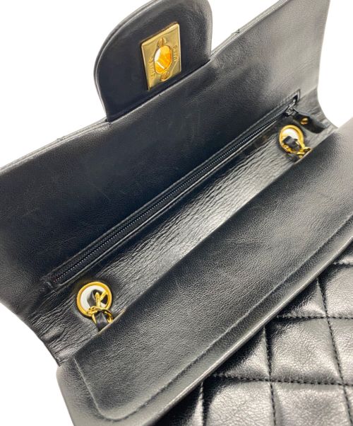 CHANEL（シャネル）CHANEL (シャネル) Wフラップチェーンショルダーバッグ ブラック サイズ:23の古着・服飾アイテム