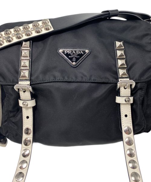 PRADA（プラダ）PRADA (プラダ) Studs design shoulder bag（スタッズデザインショルダーバッグ） ブラック サイズ:-の古着・服飾アイテム