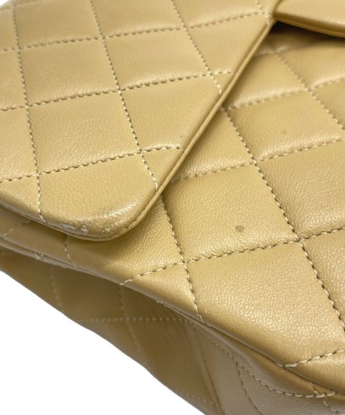 CHANEL（シャネル）CHANEL (シャネル) マトラッセ チェーンショルダーバッグ ベージュ サイズ:25の古着・服飾アイテム