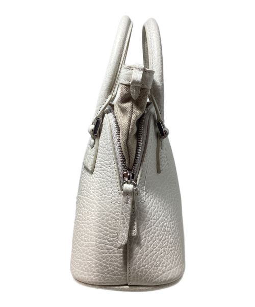 Maison Margiela（メゾンマルジェラ）Maison Margiela (メゾンマルジェラ) 5AC Micro（5ACマイクロ） ホワイト サイズ:マイクロの古着・服飾アイテム