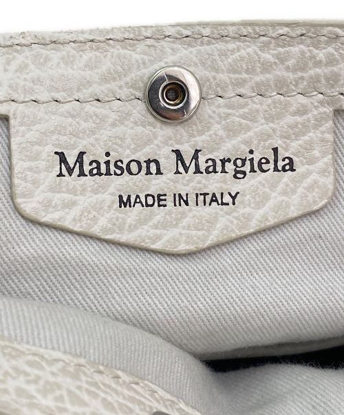 Maison Margiela（メゾンマルジェラ）Maison Margiela (メゾンマルジェラ) 5AC Micro（5ACマイクロ） ホワイト サイズ:マイクロの古着・服飾アイテム