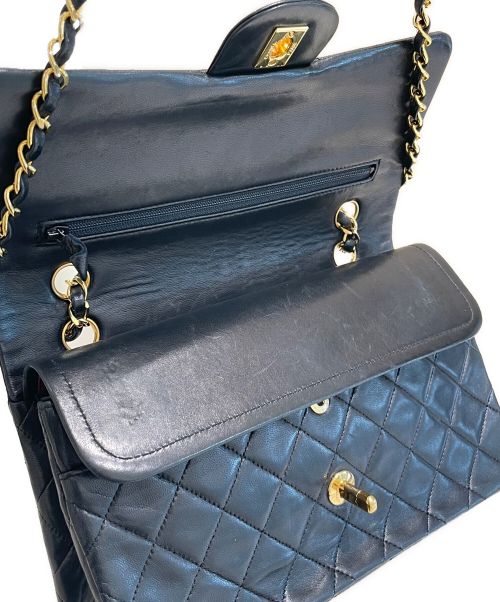 CHANEL（シャネル）CHANEL (シャネル) マトラッセ25 ブラック×ゴールド サイズ:25の古着・服飾アイテム