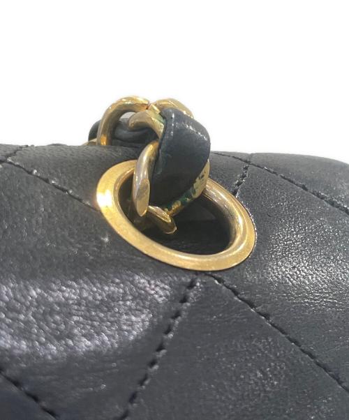 CHANEL（シャネル）CHANEL (シャネル) マトラッセ25 ブラック×ゴールド サイズ:25の古着・服飾アイテム
