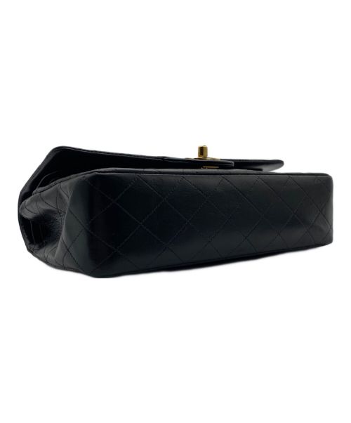 CHANEL（シャネル）CHANEL (シャネル) マトラッセ ダブルフラップチェーンショルダーバッグ ブラック サイズ:25の古着・服飾アイテム
