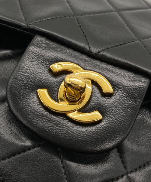 CHANEL（シャネル）CHANEL (シャネル) マトラッセ ダブルフラップチェーンショルダーバッグ ブラック サイズ:25の古着・服飾アイテム