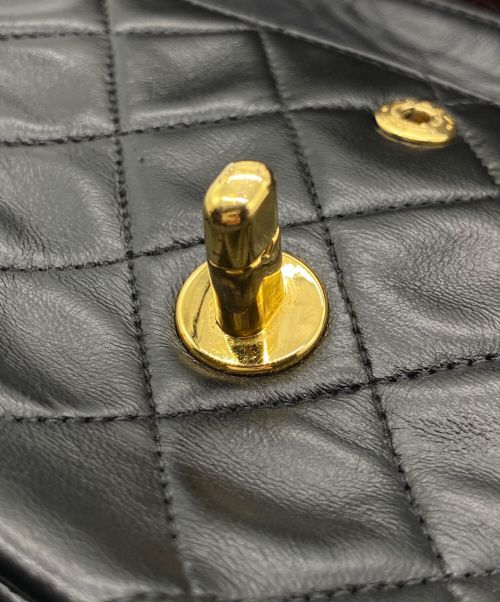 CHANEL（シャネル）CHANEL (シャネル) マトラッセ ダブルフラップチェーンショルダーバッグ ブラック サイズ:25の古着・服飾アイテム