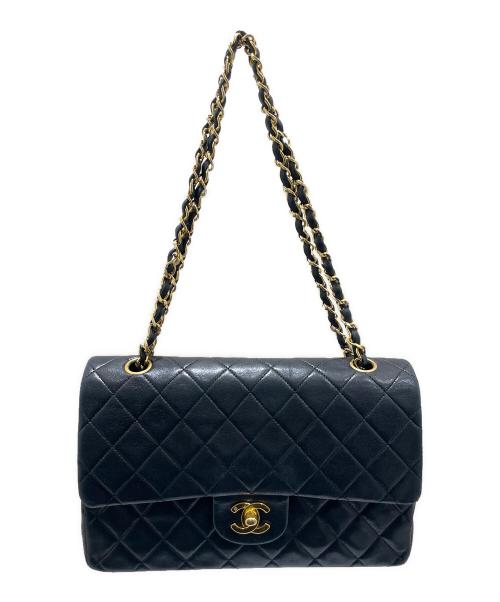 CHANEL（シャネル）CHANEL (シャネル) マトラッセ25/Wフラップチェーンショルダーバッグ ブラック×ゴールド サイズ:25の古着・服飾アイテム