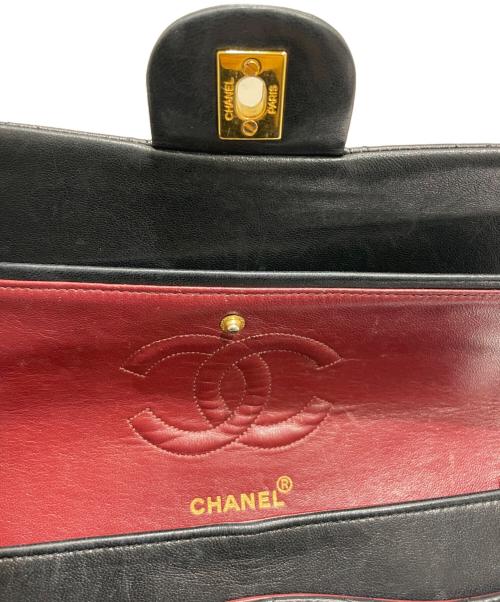 CHANEL（シャネル）CHANEL (シャネル) マトラッセ25/Wフラップチェーンショルダーバッグ ブラック×ゴールド サイズ:25の古着・服飾アイテム