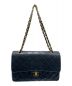 中古・古着 CHANEL (シャネル) マトラッセ25/Wフラップチェーンショルダーバッグ ブラック×ゴールド サイズ:25：520000円