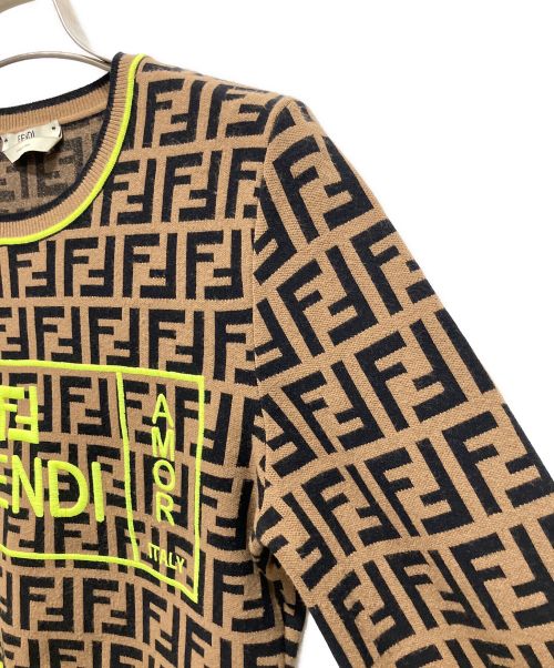 FENDI（フェンディ）FENDI (フェンディ) ズッカ柄クルーネックニット ブラウン サイズ:38の古着・服飾アイテム