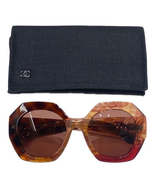 CHANEL（シャネル）CHANEL (シャネル) ココマーク大理石柄サングラス ピンクの古着・服飾アイテム