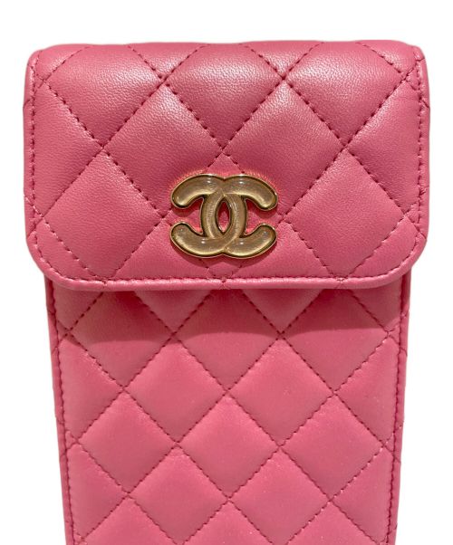 CHANEL（シャネル）CHANEL (シャネル) フォンケース ピンクの古着・服飾アイテム