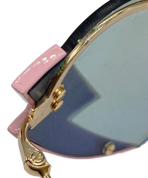 sretsis（スレトシス）sretsis (スレトシス) ハート型サングラスの古着・服飾アイテム