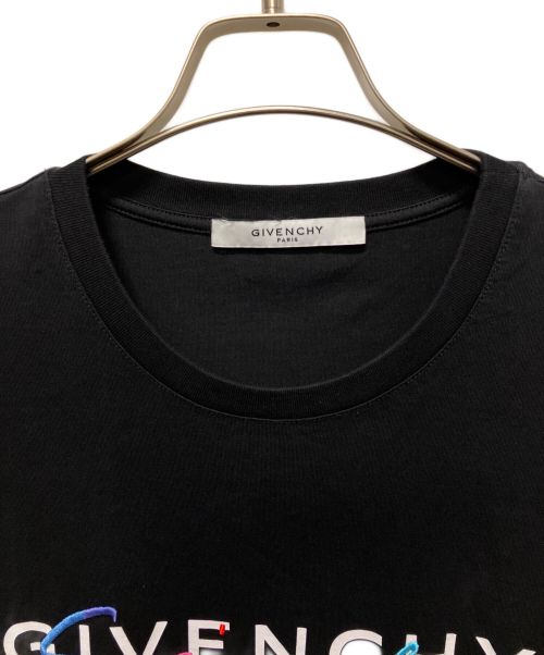 GIVENCHY（ジバンシィ）GIVENCHY (ジバンシィ) レインボーシグネチャーロゴ Tシャツ ブラック サイズ:Mの古着・服飾アイテム