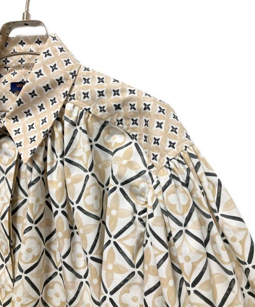 LOUIS VUITTON（ルイ ヴィトン）LOUIS VUITTON (ルイ ヴィトン) モノグラムギャザーショートブラウス ベージュ サイズ:34の古着・服飾アイテム