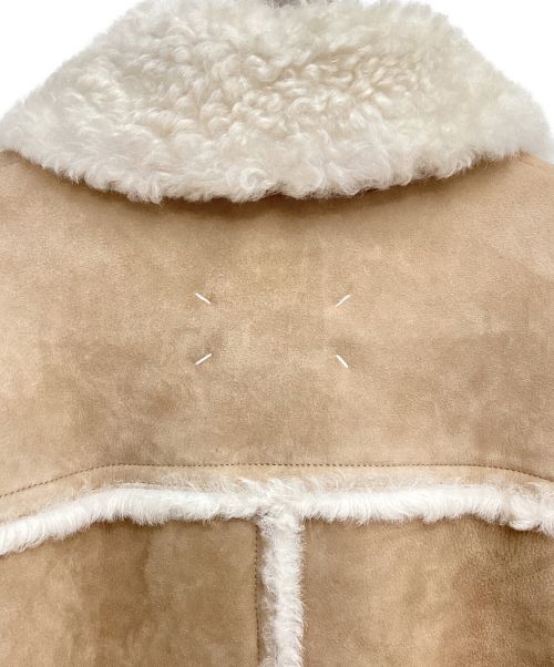 Maison Margiela（メゾンマルジェラ）Maison Margiela (メゾンマルジェラ) mouton coat（ムートンコート） ベージュ サイズ:38の古着・服飾アイテム