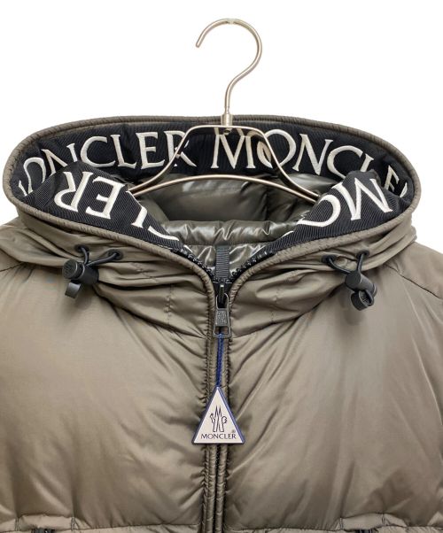 MONCLER（モンクレール）MONCLER (モンクレール) MONTCLA/ダウンジャケット オリーブ サイズ:1の古着・服飾アイテム