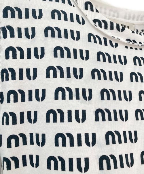MIU MIU（ミュウミュウ）MIU MIU (ミュウミュウ) マルチロゴカットソー ホワイト サイズ:Mの古着・服飾アイテム