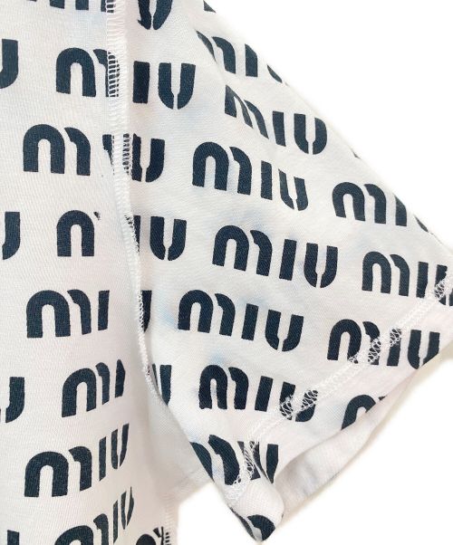 MIU MIU（ミュウミュウ）MIU MIU (ミュウミュウ) マルチロゴカットソー ホワイト サイズ:Mの古着・服飾アイテム
