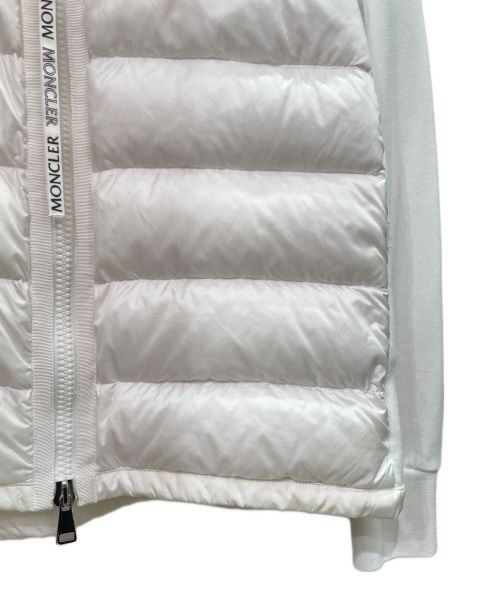 MONCLER（モンクレール）MONCLER (モンクレール) ダウン切替ジップパーカー ホワイトの古着・服飾アイテム