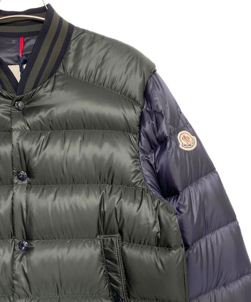 MONCLER（モンクレール）MONCLER (モンクレール) BRADFORD/ダウンジャケット グリーン×ネイビー サイズ:2の古着・服飾アイテム