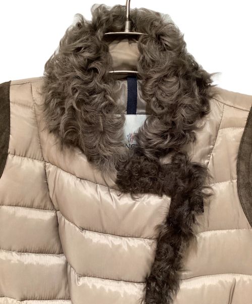 MONCLER（モンクレール）MONCLER (モンクレール) Cropped Fur Down Jacket（クロップドファーダウンジャケット） ベージュ サイズ:1の古着・服飾アイテム