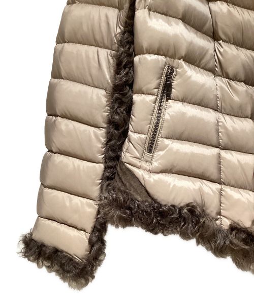 MONCLER（モンクレール）MONCLER (モンクレール) Cropped Fur Down Jacket（クロップドファーダウンジャケット） ベージュ サイズ:1の古着・服飾アイテム