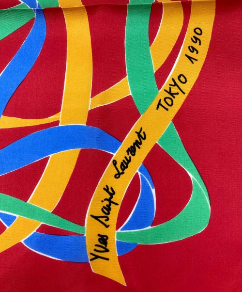 Yves Saint Laurent（イヴサンローラン）Yves Saint Laurent (イヴサンローラン) ミニスカーフの古着・服飾アイテム