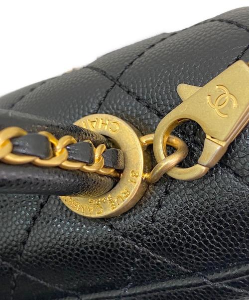 CHANEL（シャネル）CHANEL (シャネル) ココハンドルチェーンショルダーバッグ ブラックの古着・服飾アイテム