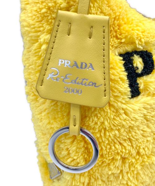 PRADA（プラダ）PRADA (プラダ) Re-Edition 2000 ミニバッグ イエロー サイズ:ミニの古着・服飾アイテム