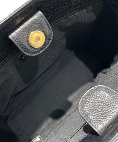 CHANEL（シャネル）CHANEL (シャネル) PSTトートバッグ ブラック×ゴールド金具の古着・服飾アイテム