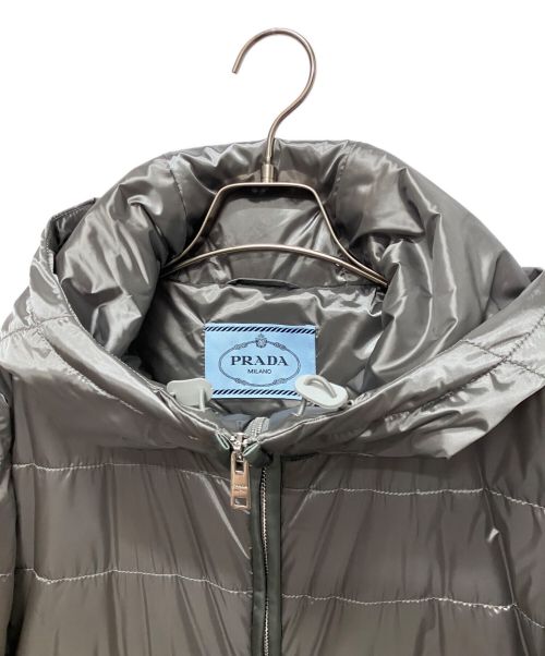 PRADA（プラダ）PRADA (プラダ) トライアングルロゴ中綿ジャケット グレー サイズ:40の古着・服飾アイテム