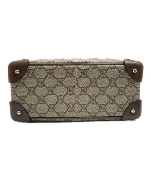 GUCCI（グッチ）GUCCI (グッチ) GGエンボスショルダーバッグ ベージュ×ブラウンの古着・服飾アイテム